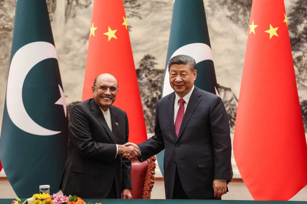 Pakistan's president to visit China for high-level talks on CPEC