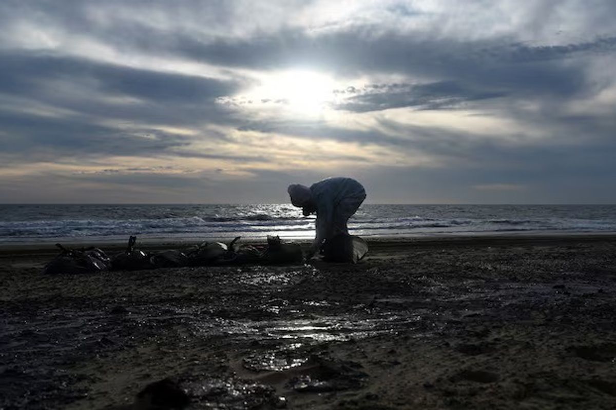 Russian region declares emergency situation as Black Sea oil spill fallout widens