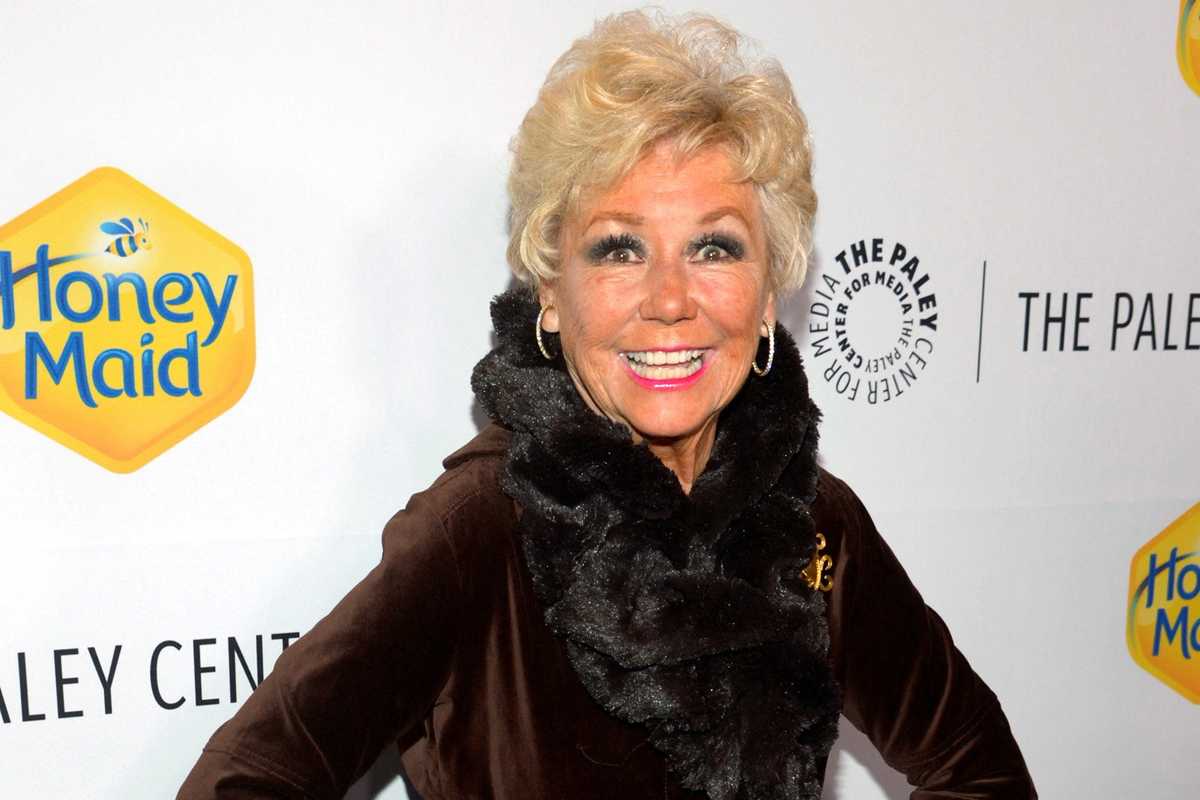 Mitzi Gaynor, star of Hollywood musicals, dies at 93