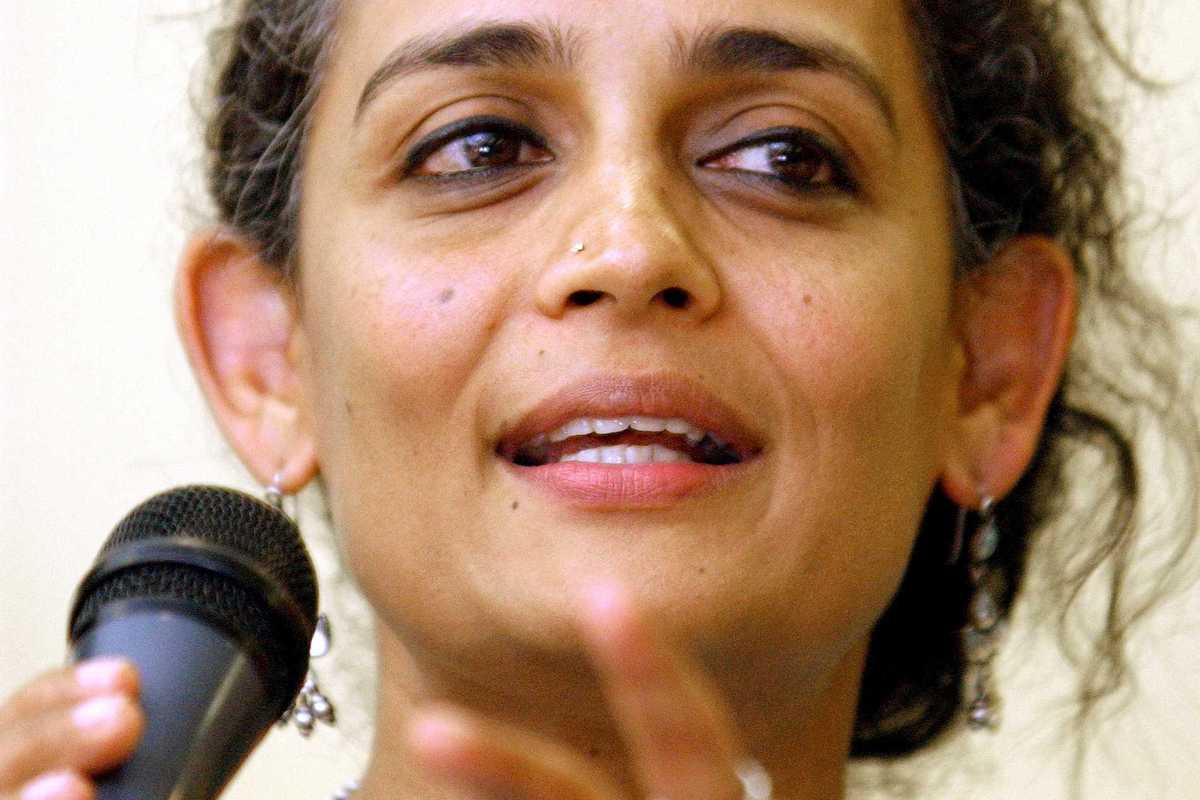 Indian writer Roy quits Berlin Film Festival over Gaza row