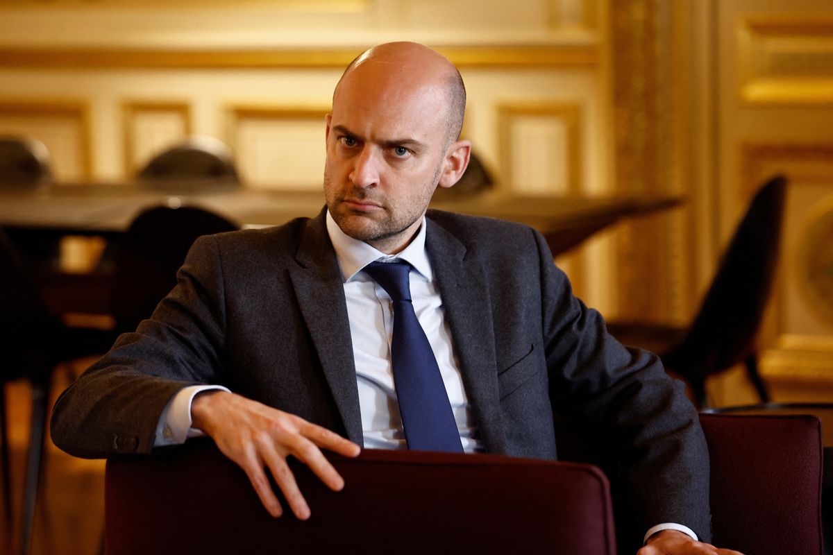 France says 'determined' to recognize Palestinian state