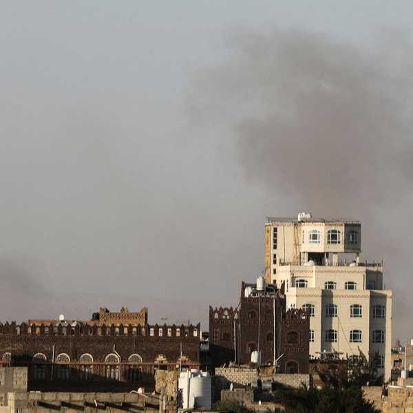 Saudi airstrikes on Yemen's Taiz cause dozens of casualties: Houthis