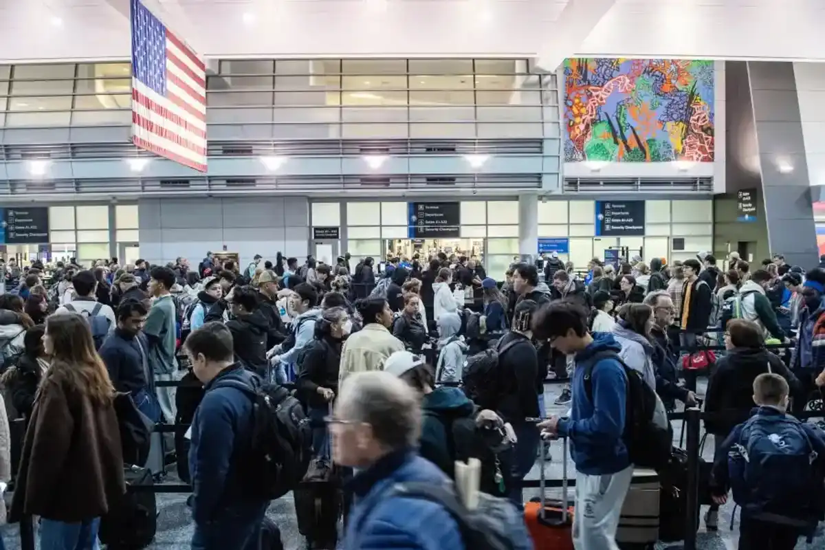 US Green Card seekers must now apply from home countries