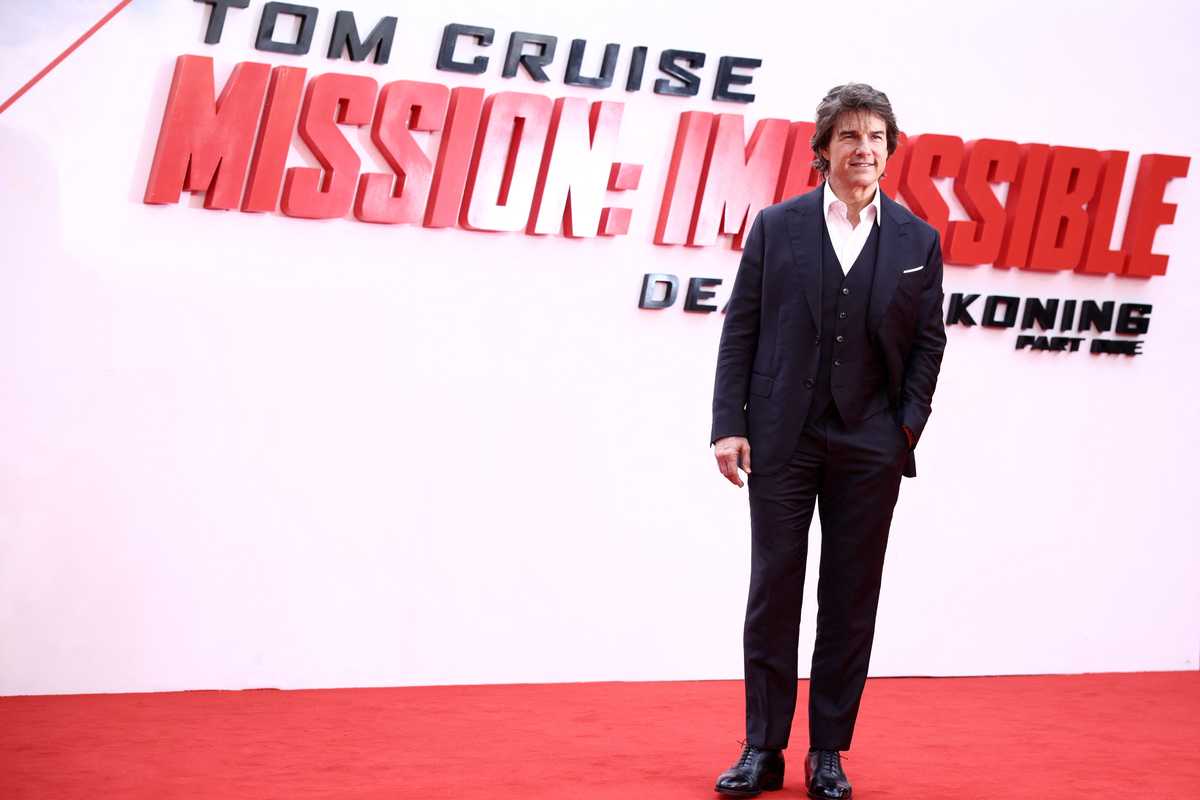 Tom Cruise, Dolly Parton to receive lifetime achievement Oscars