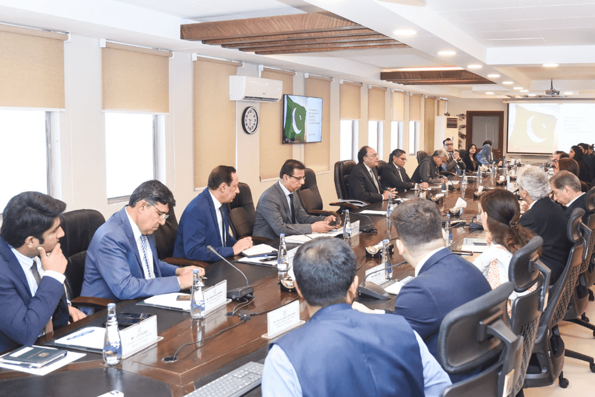 Pakistan engages Moody’s to boost investor confidence and secure better credit outlook