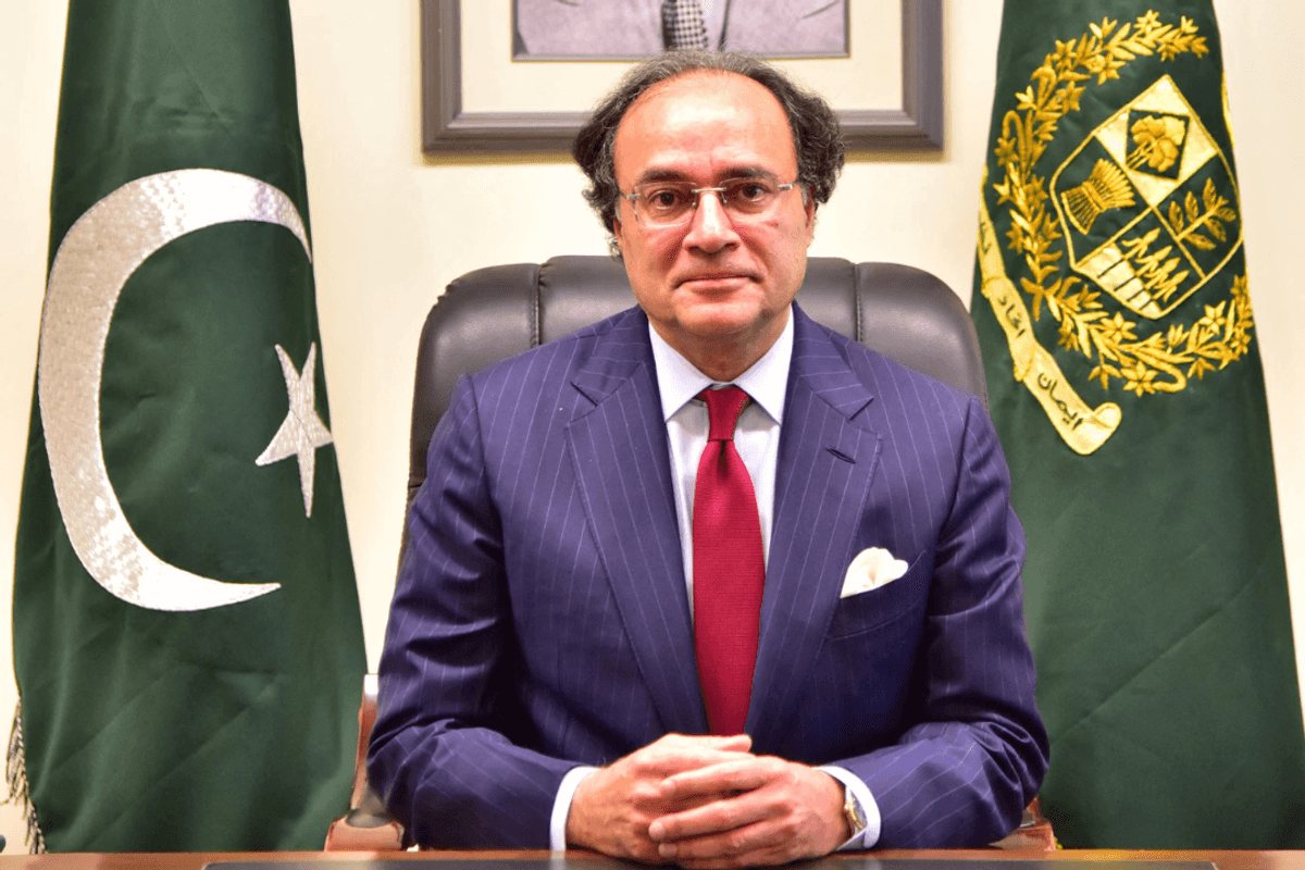 Finance Minister Muhammad Aurangzeb hints at further policy rate reduction