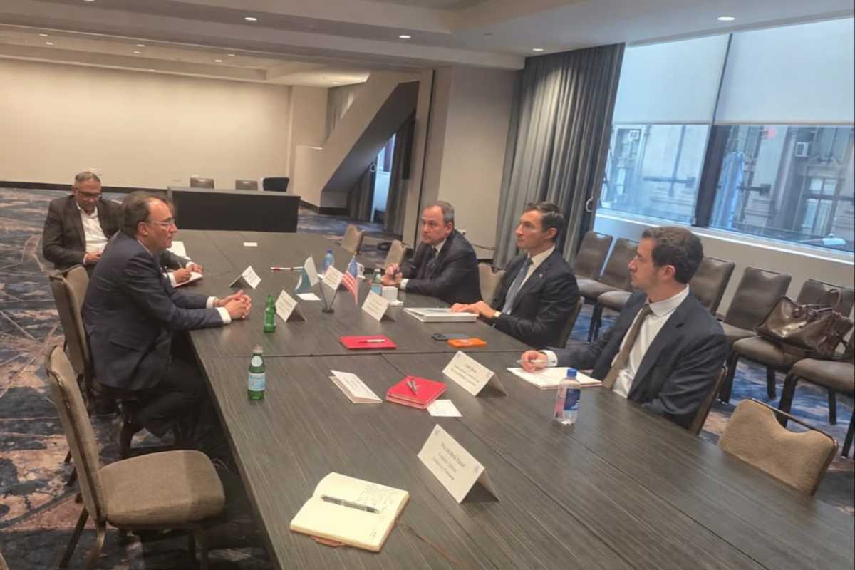 Pakistan, US EXIM discuss PIA and refinery financing, Reko Diq project