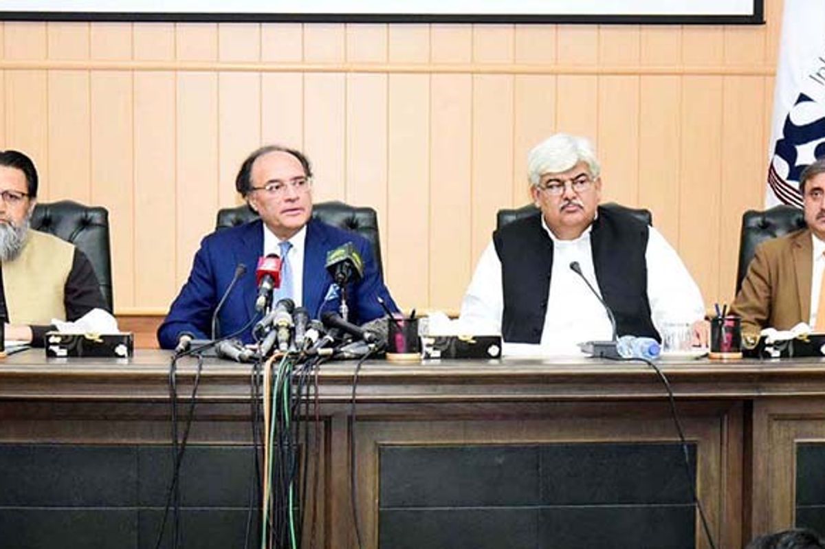 Pakistan’s top 5% wealthiest individuals evaded PKR 1.6 trillion in taxes