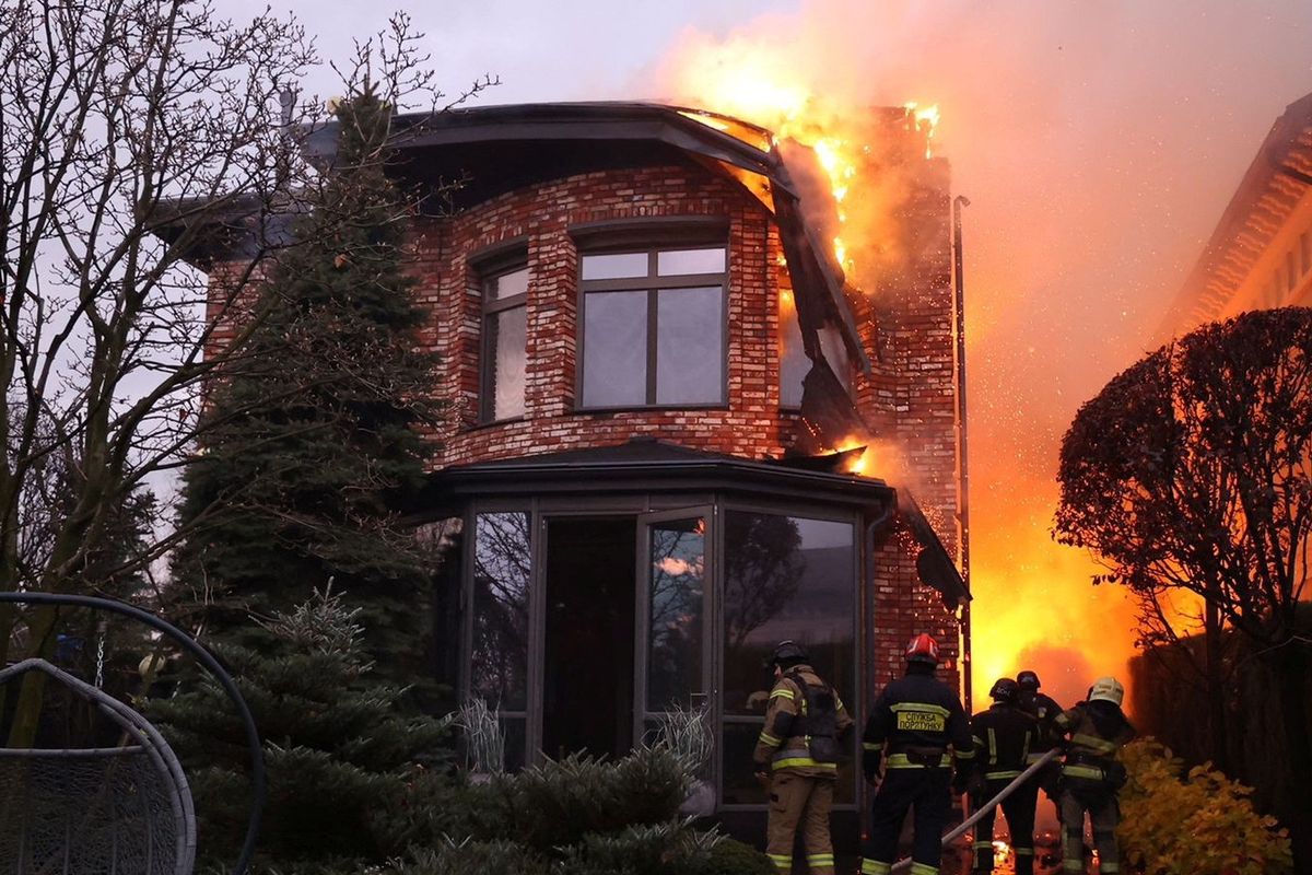 Russia launched intercontinental ballistic missile during attack on Ukraine, Kyiv says