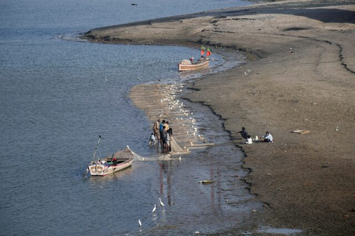 India weighs plan to slash Pakistan water supply with new Indus river project
