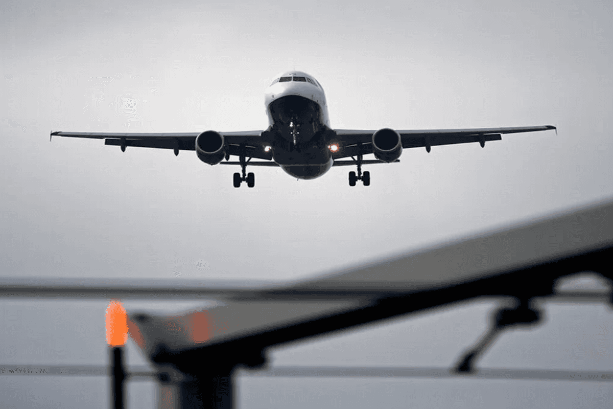 Tel Aviv-bound flight diverted to Saudi Arabia after pilot brawl