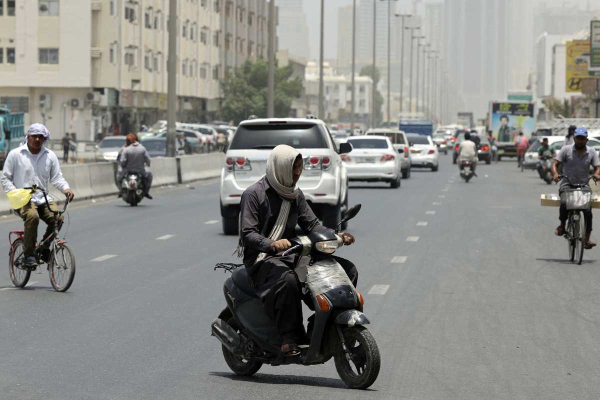 UAE warns against leaving children in cars as temperatures reach record highs