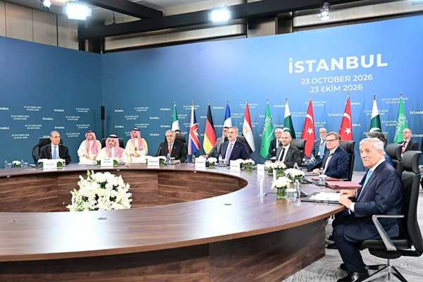 Pakistan joins regional and European push to defuse Middle East tensions