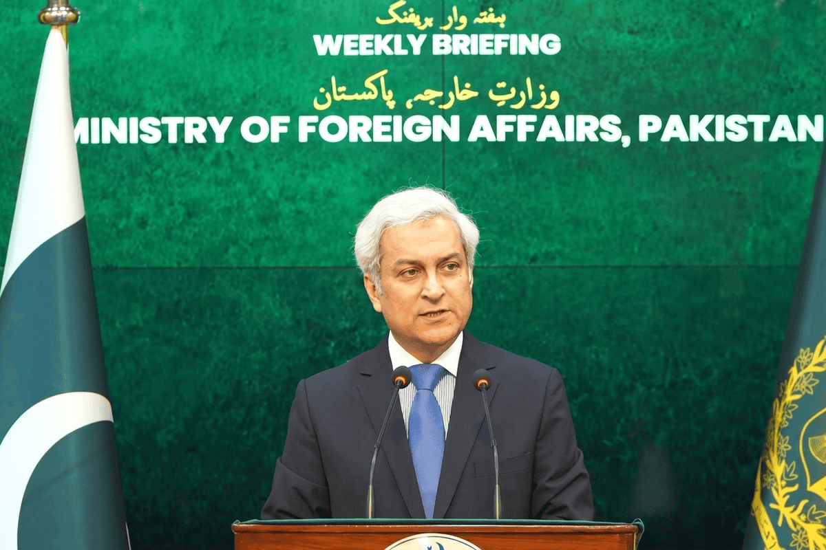 Pakistan says US-Iran talks 'ongoing' on de-escalation and Strait of Hormuz