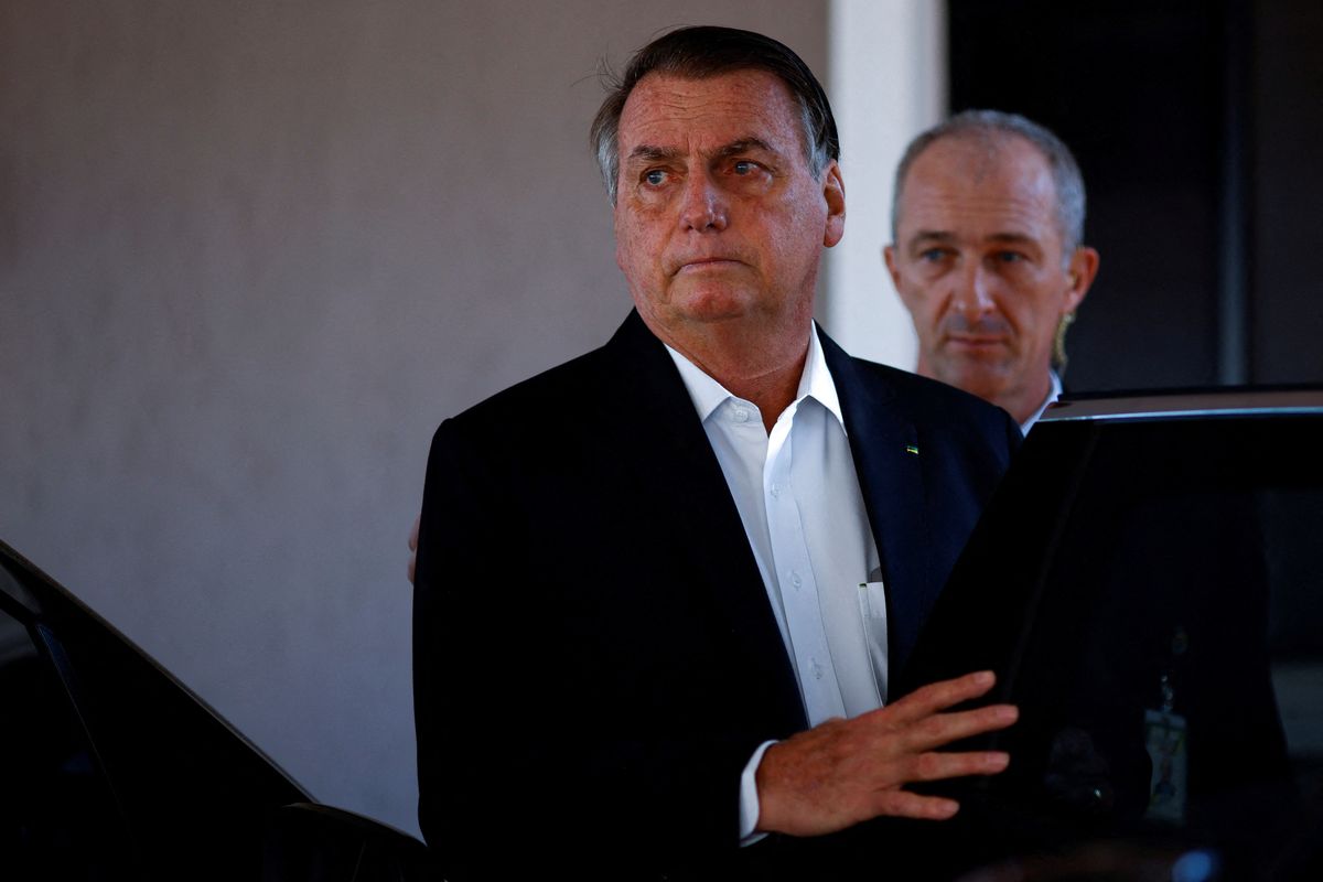 Bolsonaro sidelined from Brazil's political scene as Trump enjoys resurgence