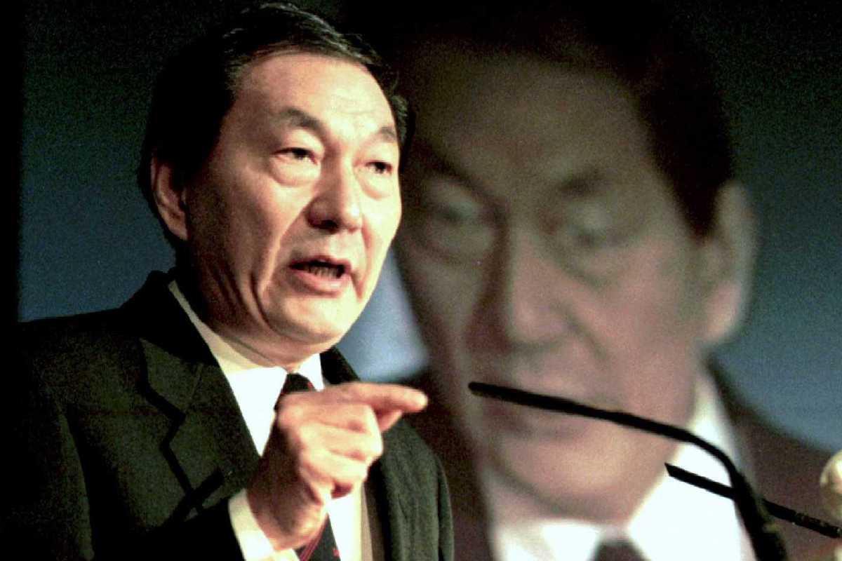 Former Chinese premier Zhu Rongji passes away from illness