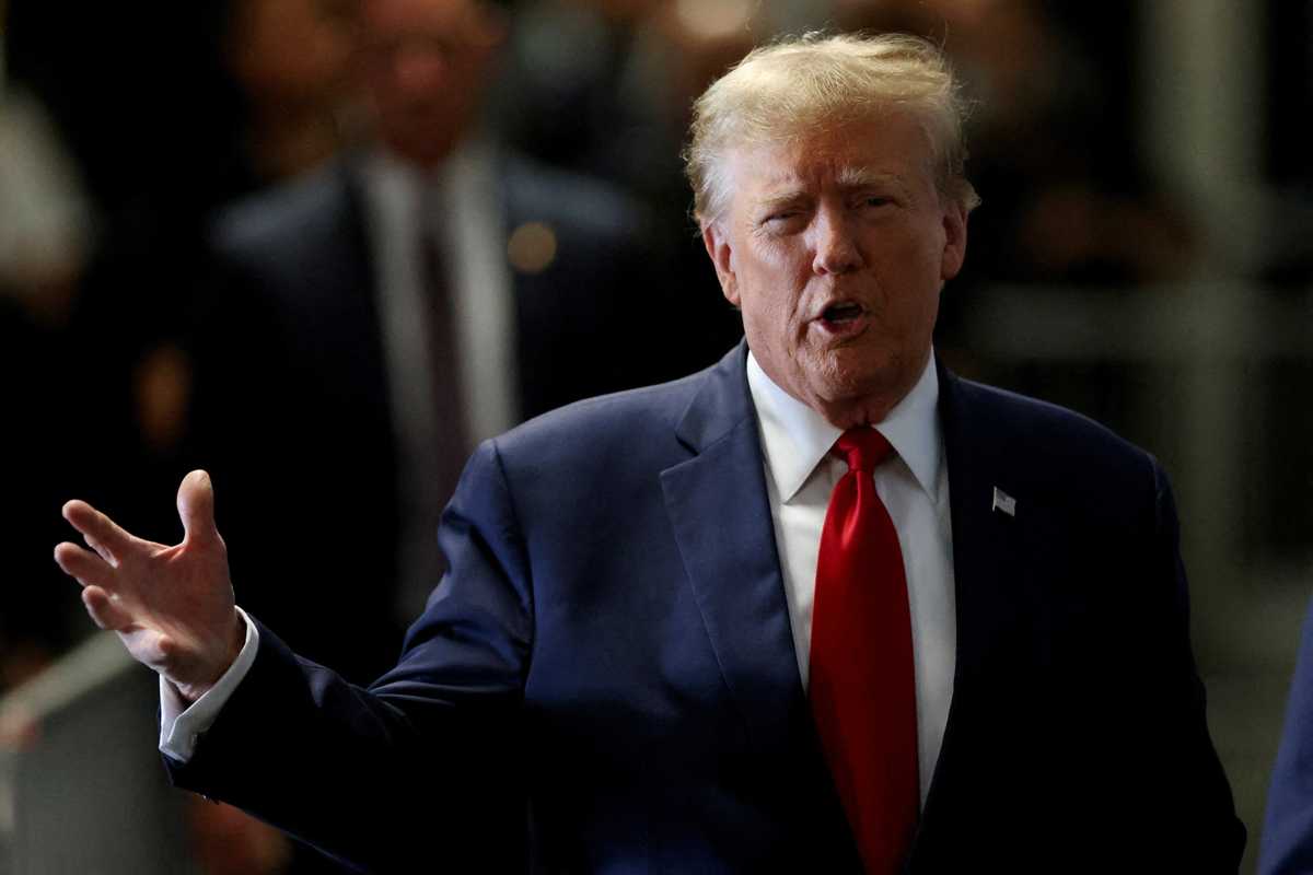 Judge tosses Trump 2020 election case after prosecutors' request