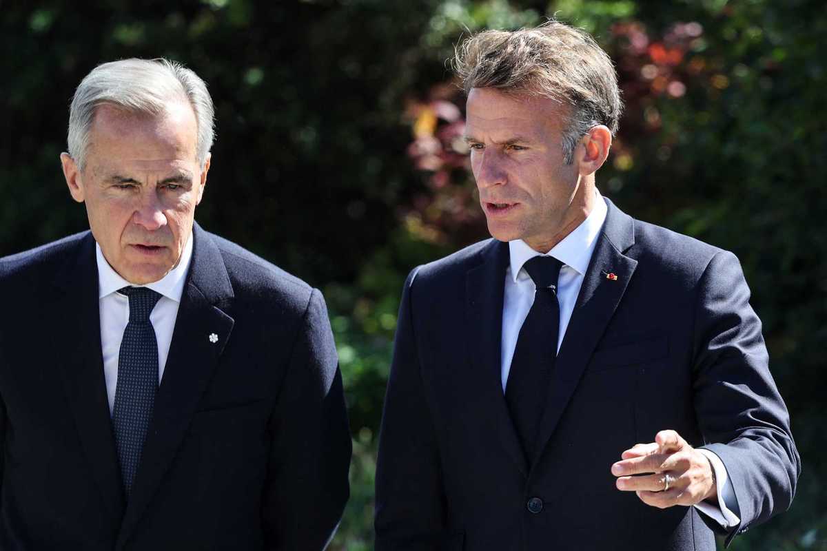 French President and Canadian PM announce strengthened ties during historic summit