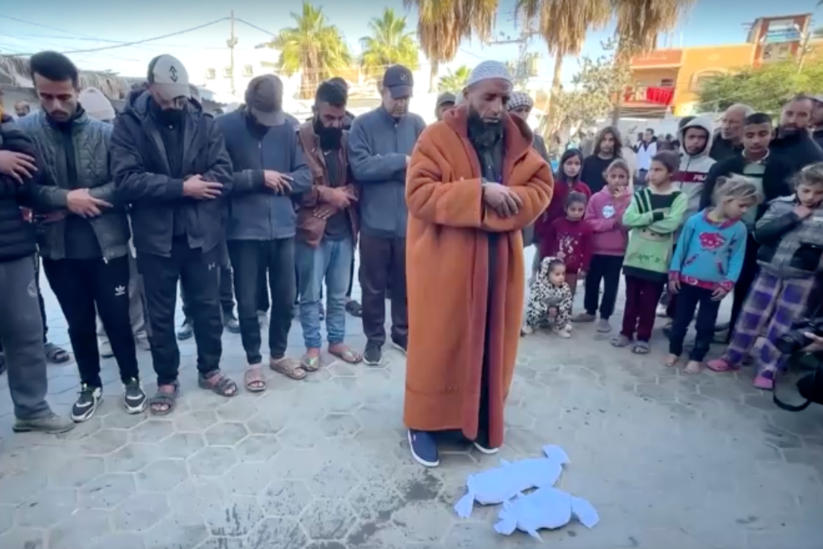 Displaced Gaza newborn freezes to death, twin fights for his life