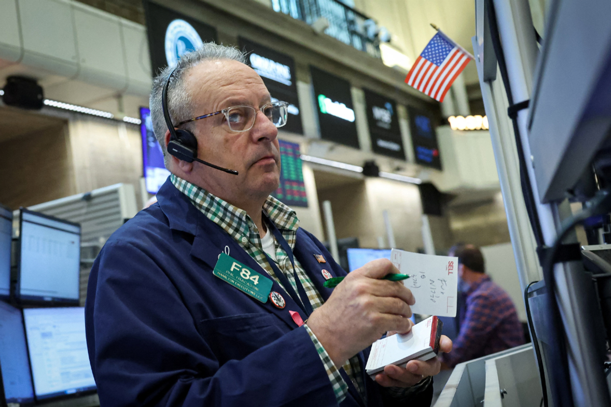 Asian stocks soar to record peak on trade deal optimism