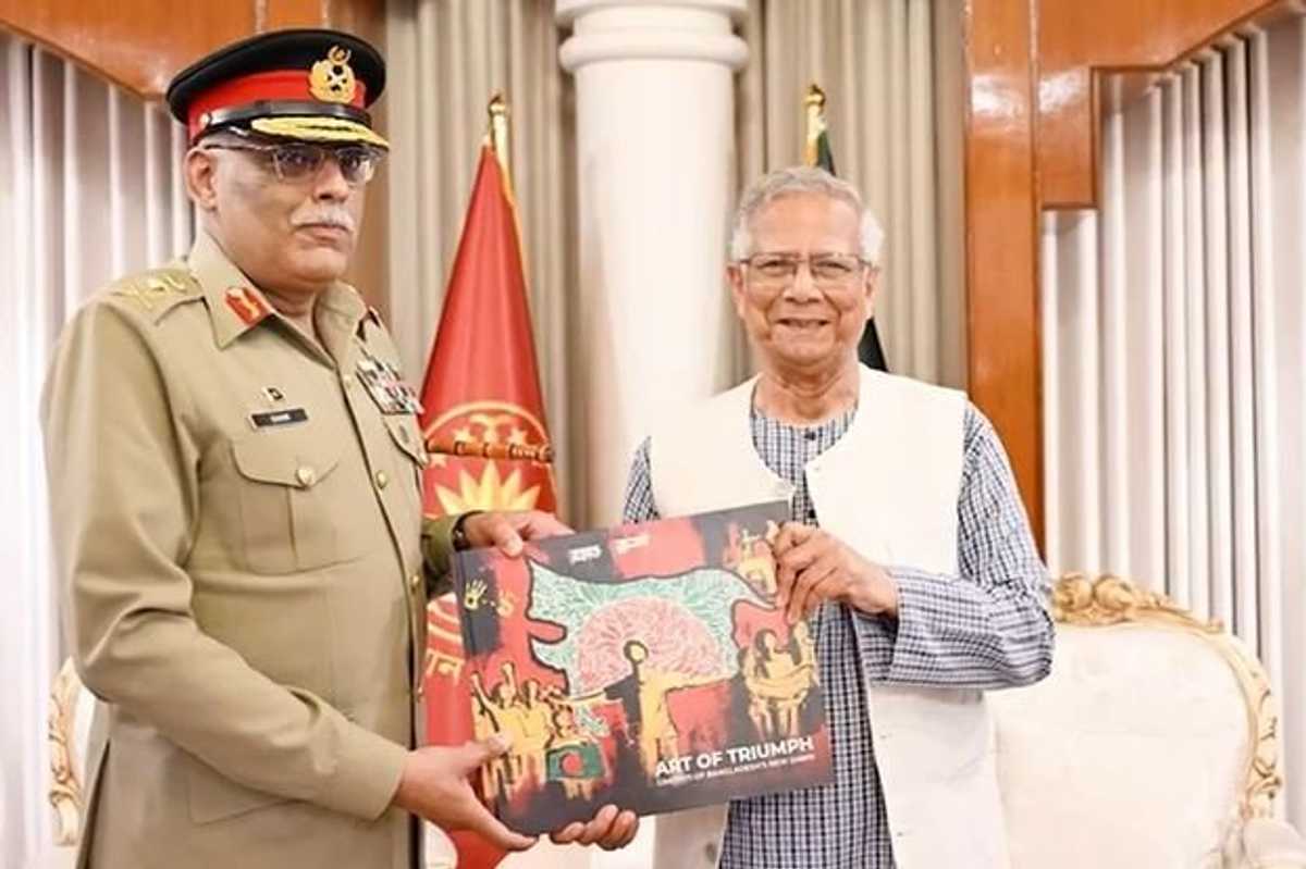 Pakistan, Bangladesh vow to boost defense, security cooperation