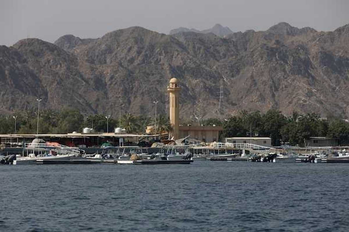 Iraqi-UAE consortium plans $700 million data cable amid AI boom