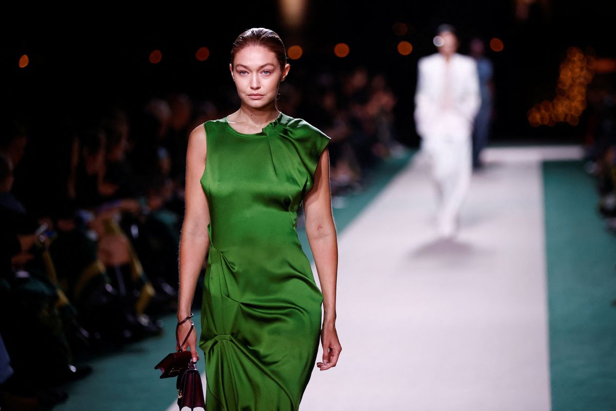 Victoria Beckham shows breezy, minimalist dresses at Paris Fashion Week