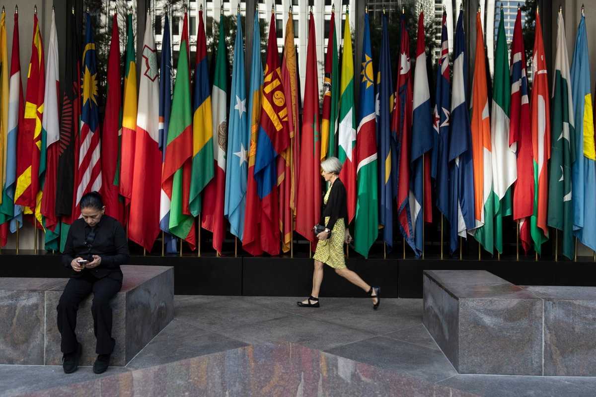 IMF sees global growth slowing to 3.1% in 2026, inflation at 4.7%