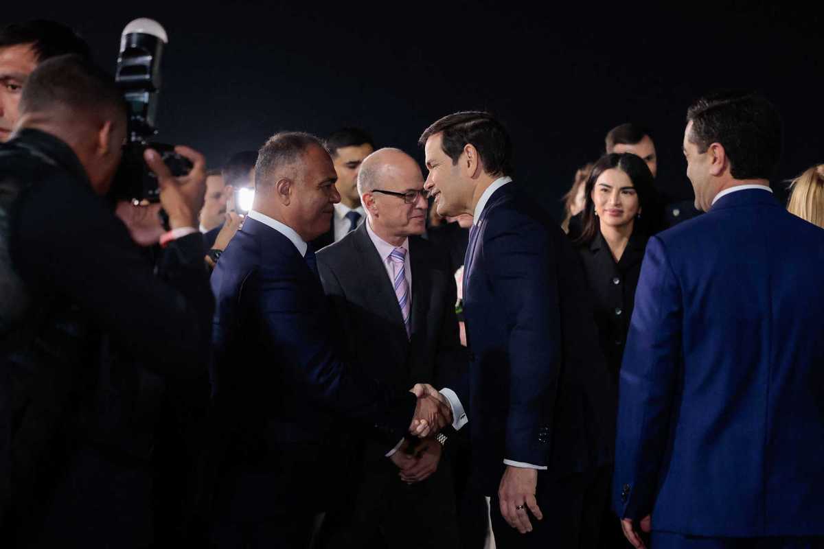 Rubio opens Central Asia talks in Samarkand to counter Chinese influence before India trade mission