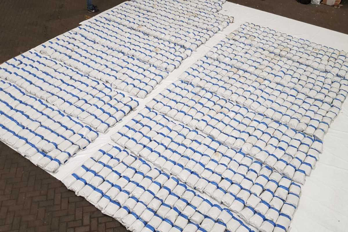 18 convicted in biggest UK drugs trial