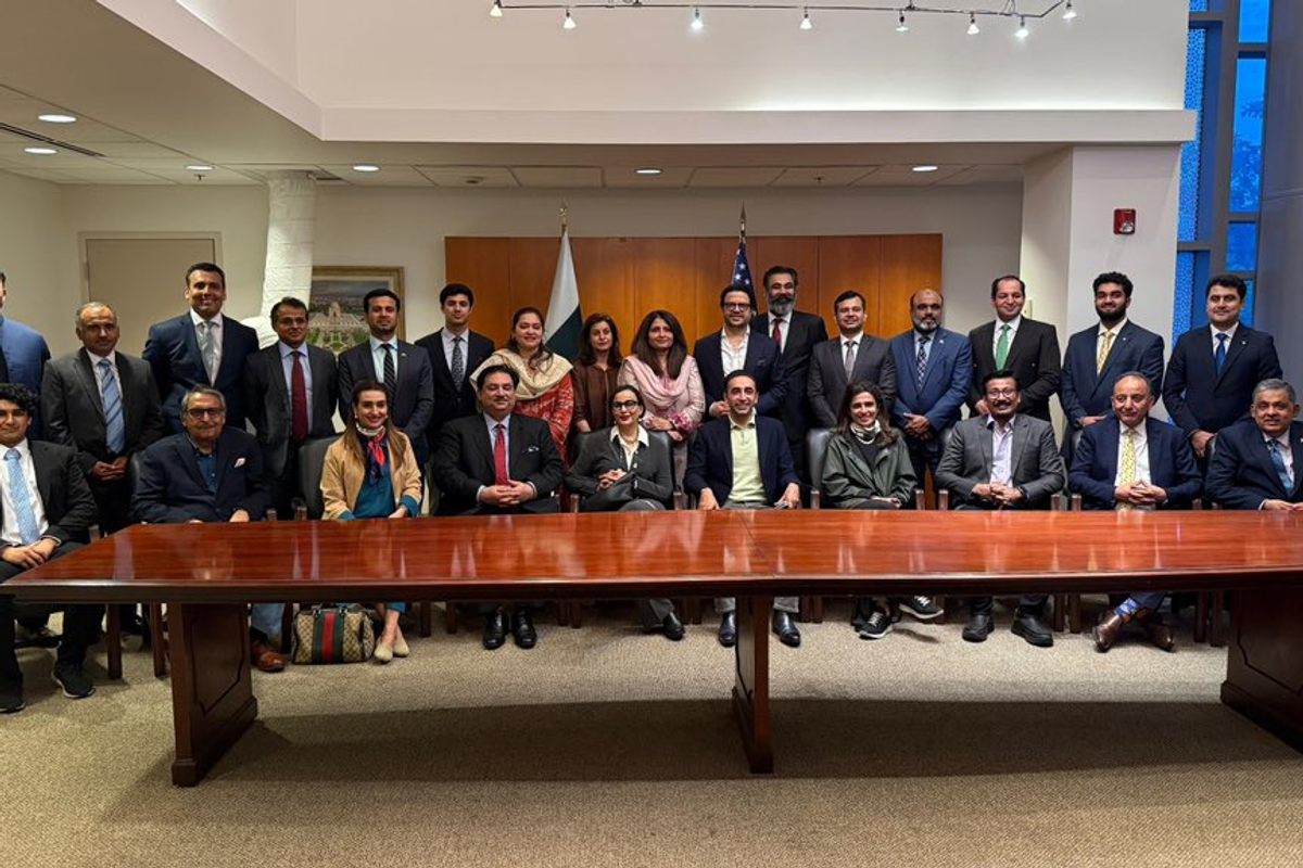 High-level Pakistan delegation led by Bilawal Bhutto Zardari arrives in London after US visit