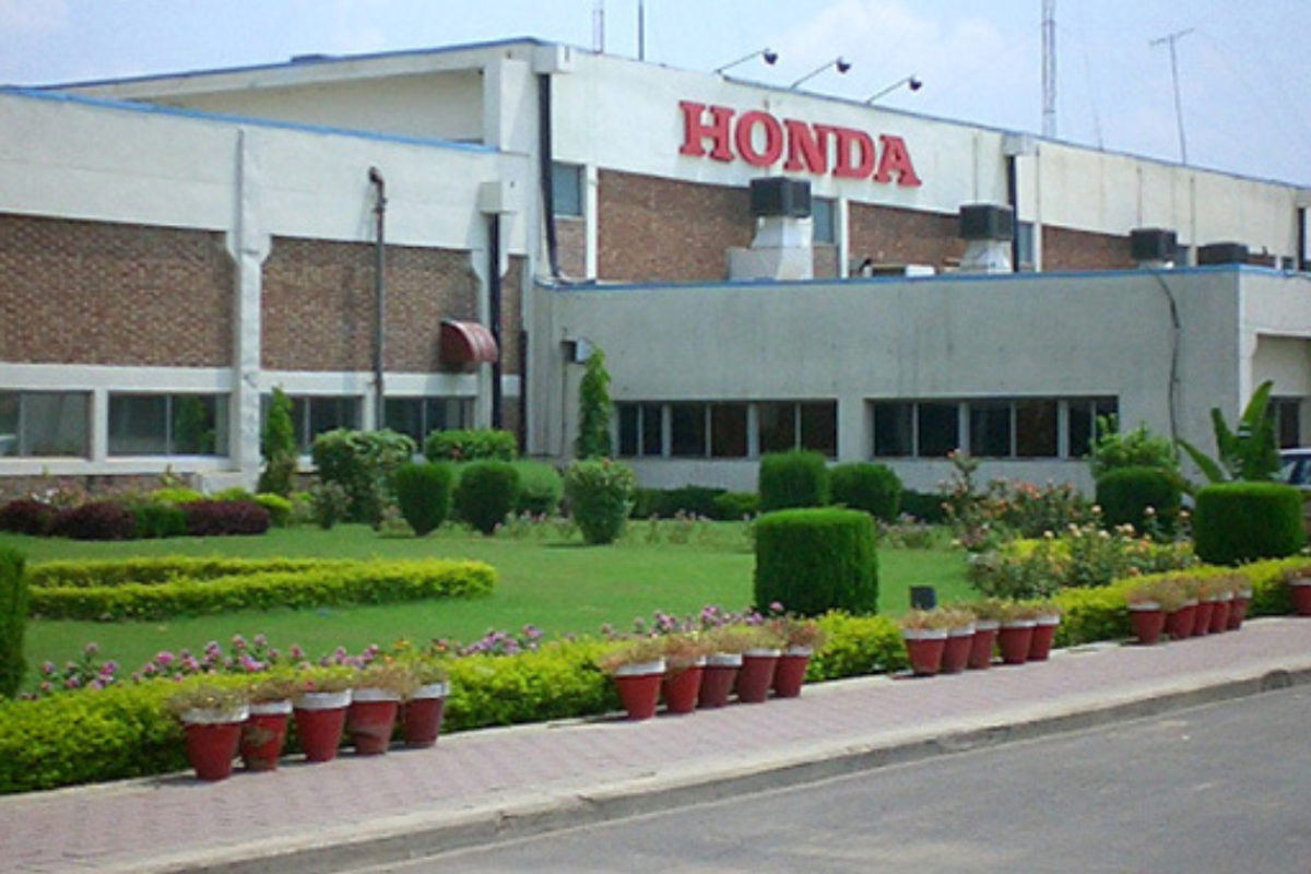 Pakistan court rejects car maker’s plea to stop probe into unfair price hike