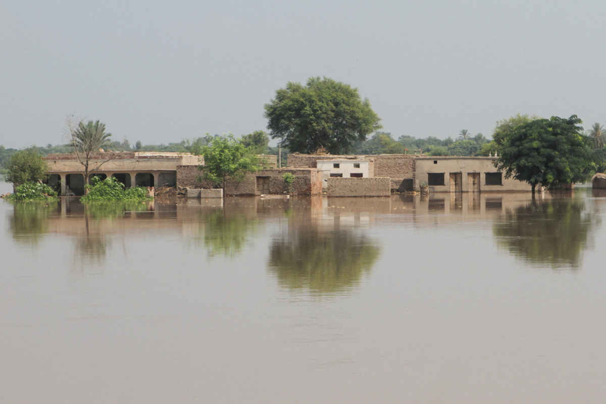 Floods inflict PKR 409B in damages, slash Pakistan’s growth outlook