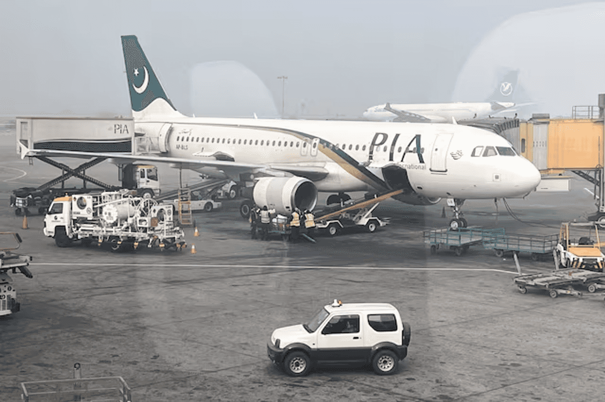 Ex-CEO Muhammad Amir Hayat appointed acting CEO of PIA