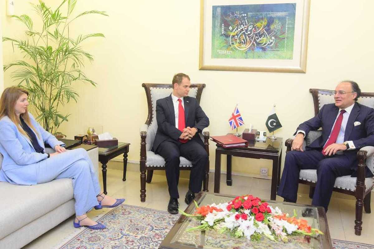Pakistan, UK discuss economic reforms and regional stability in finance talks