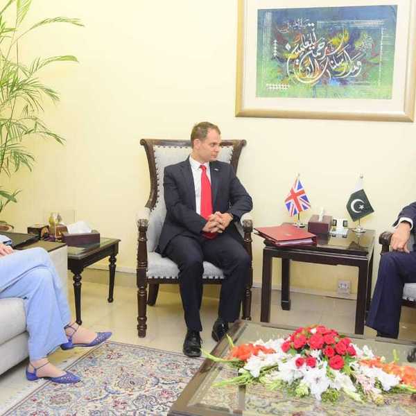 Pakistan, UK discuss economic reforms and regional stability in finance talks