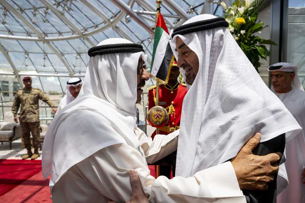 UAE President's Kuwait visit underscores regional solidarity after air defenses intercept Iranian missiles