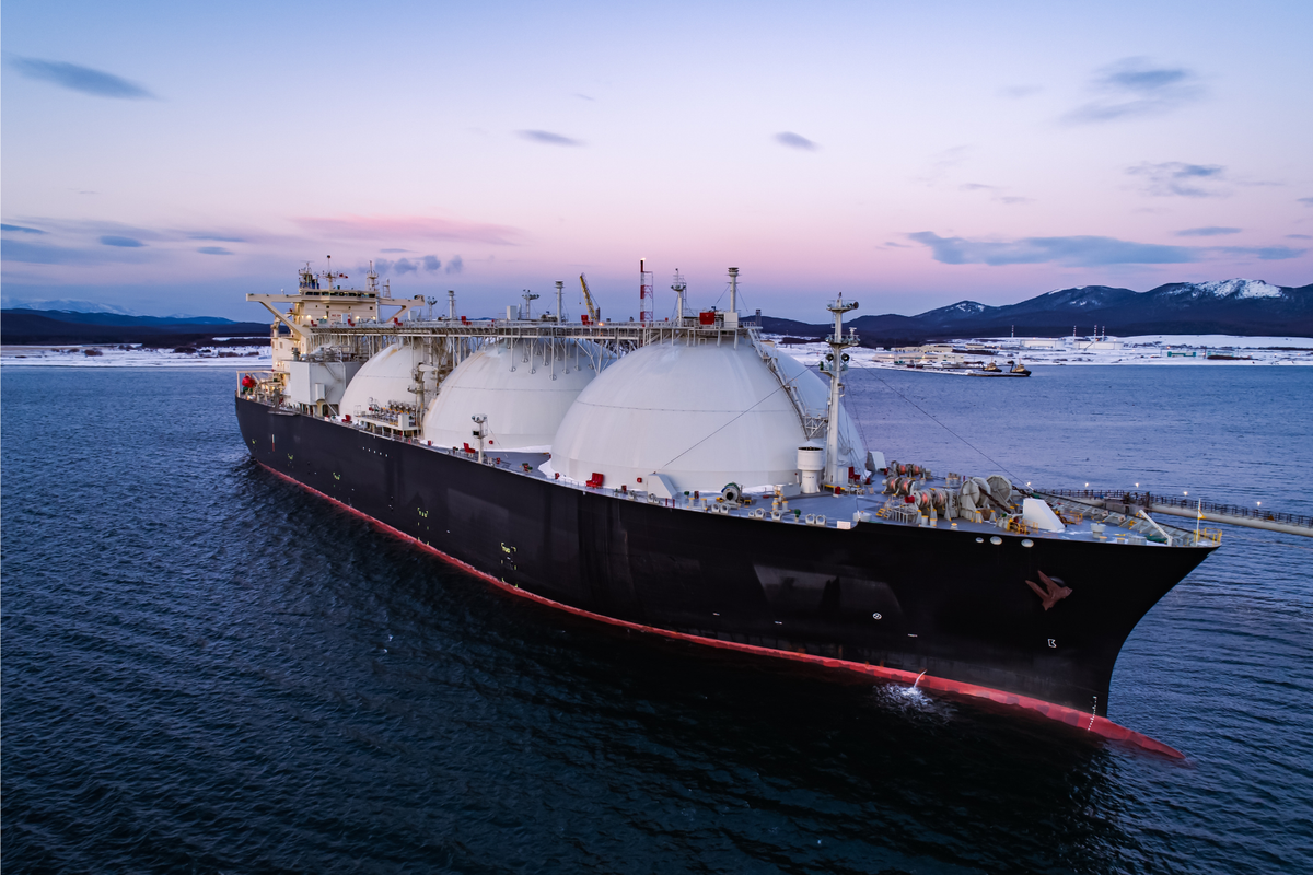 Pakistan raises RLNG prices for August on higher terminal charges