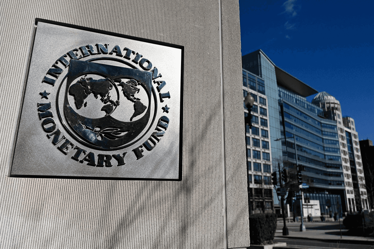 IMF says Pakistan’s tariff overhaul could halve import duties, lift exports by 11%