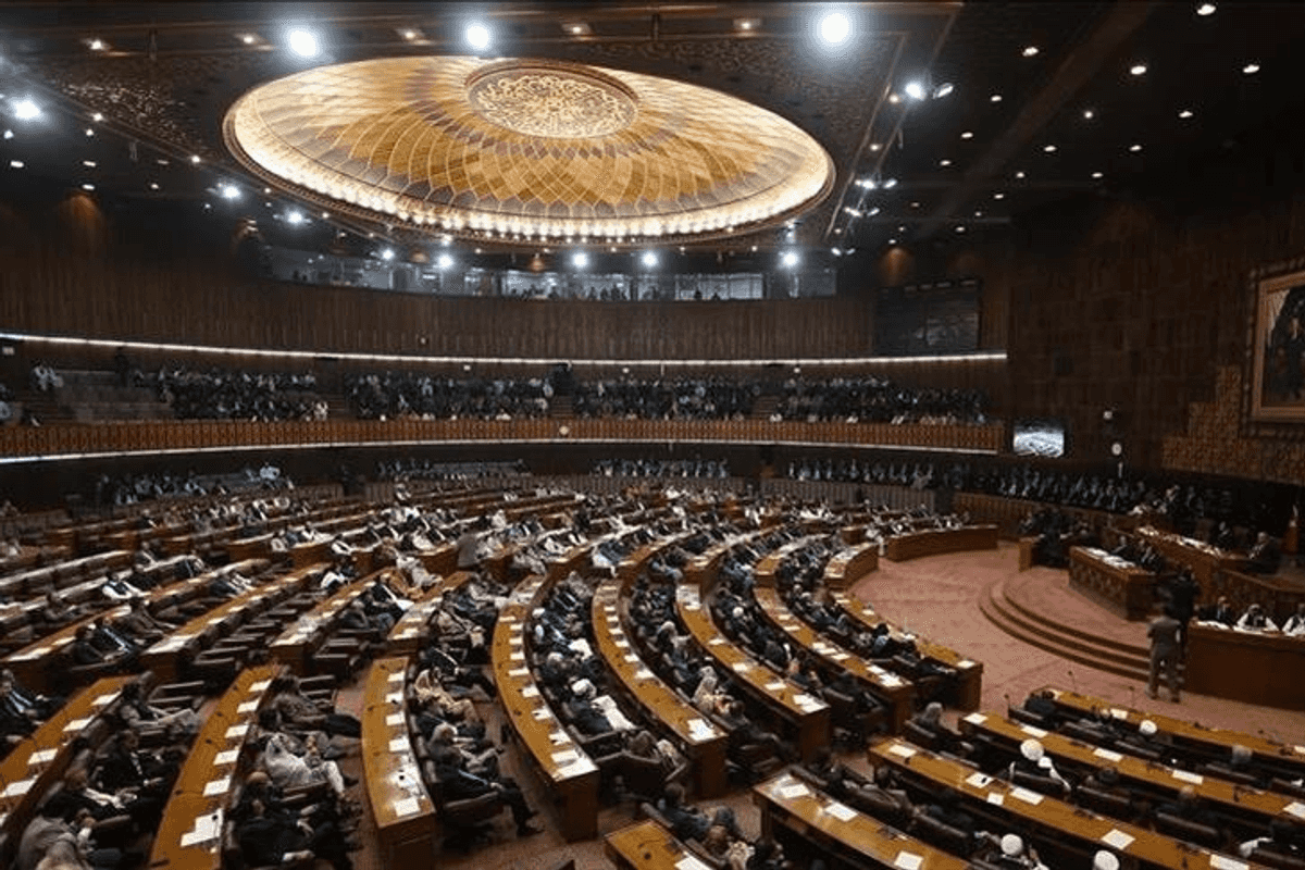 Pakistan lawmakers push for wage hike, e-commerce relief among key Finance Bill reforms