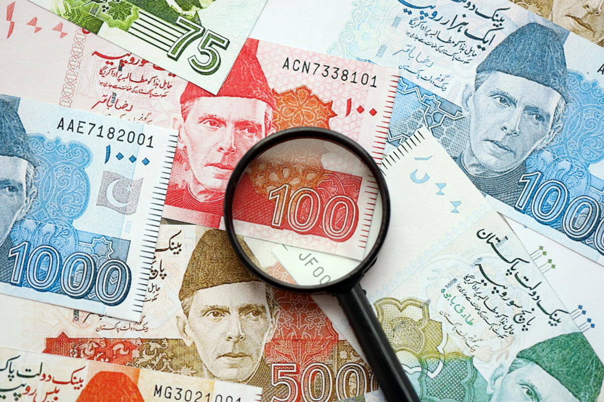 PKR rises by 0.6% following crackdown