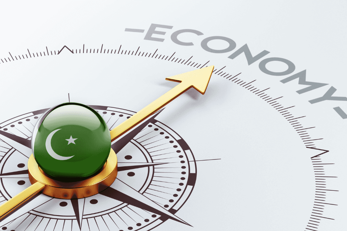Pakistan economy shows steady recovery in first half of FY26