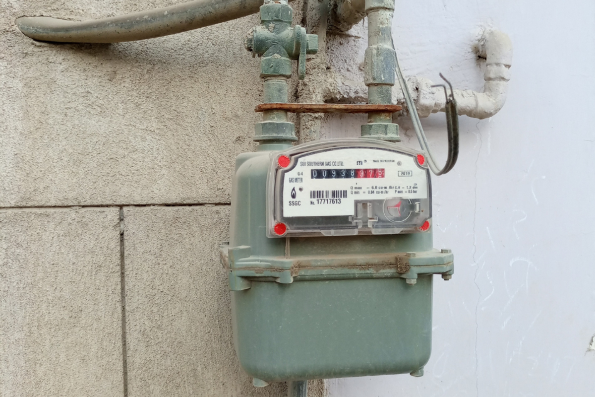 SNGPL to double RLNG rollout after strong demand in Pakistan