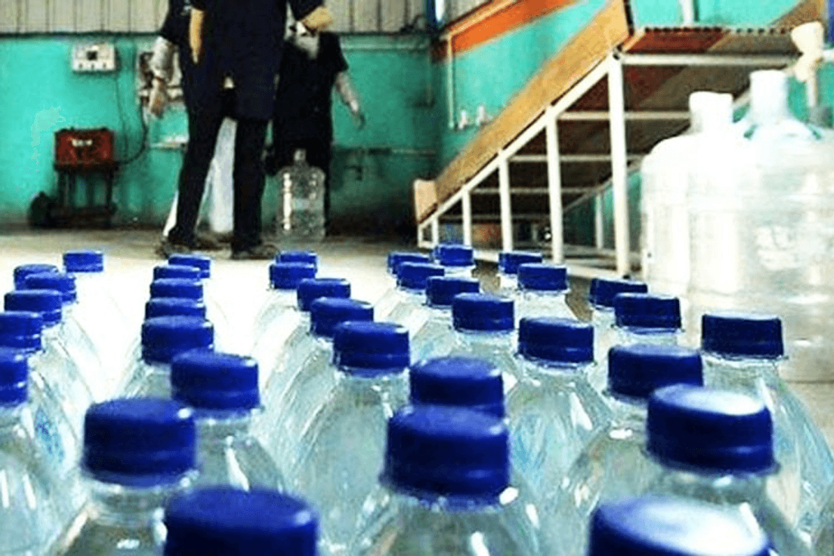 Pakistan survey finds 68% of urban drinking water unsafe for consumption