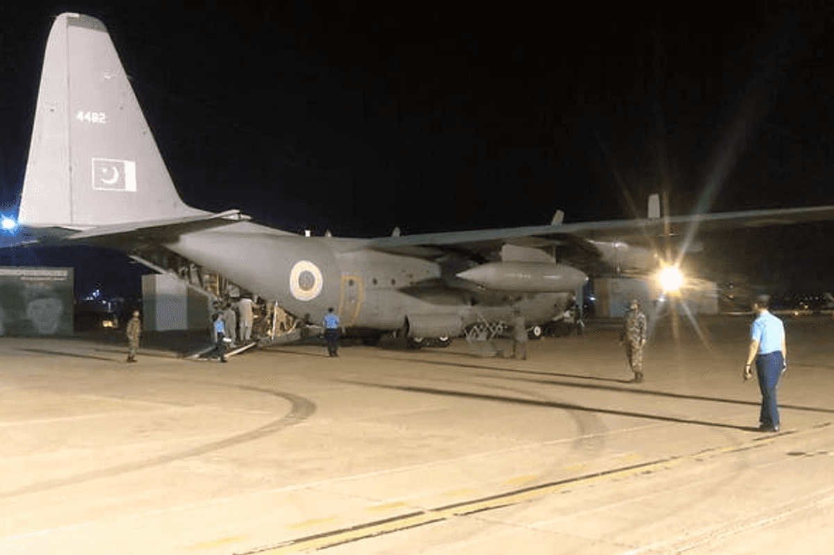 Bodies of 8 Pakistanis shot dead in Iran returned home for burial