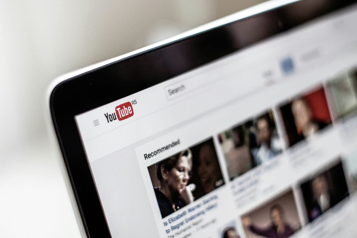 India bans 16 Pakistani YouTube channels after Kashmir tourist attack