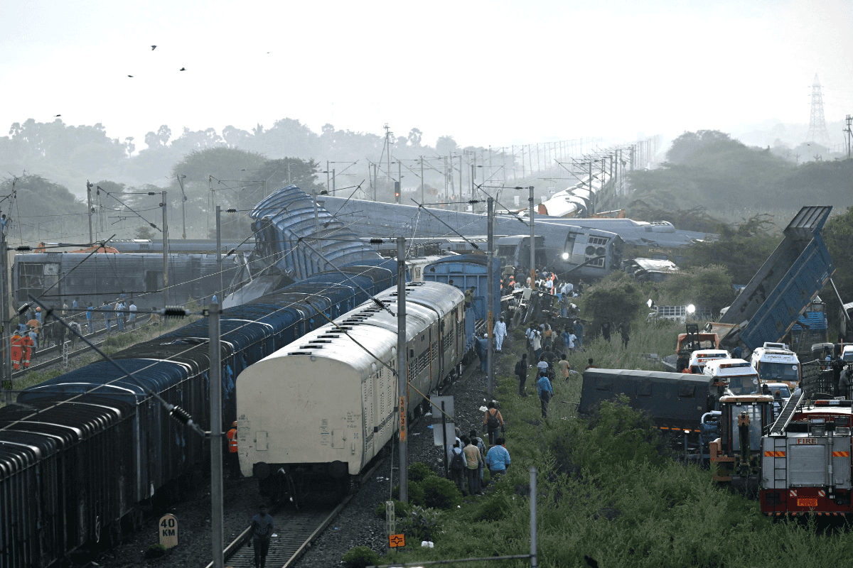 Train collision derails 12 passenger coaches in southern India, dozens stranded