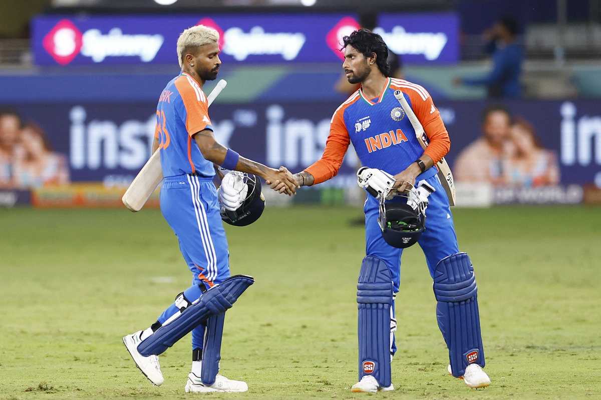 India beat Pakistan by six wickets in Asia Cup rematch, handshake snub continues