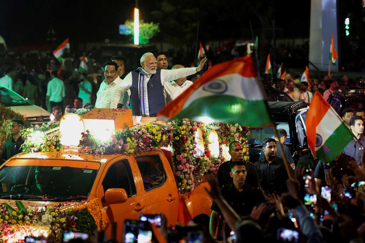 India arrests 81 for 'sympathizing' with Pakistan