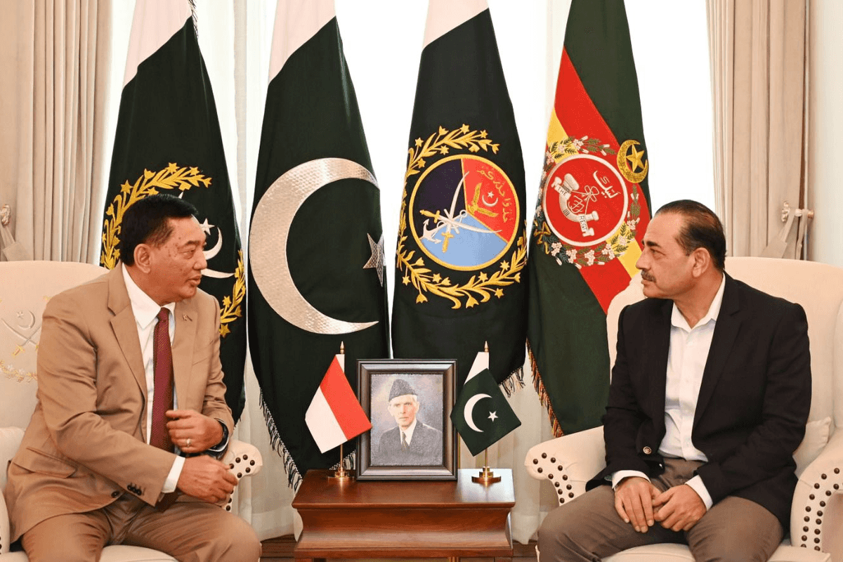 Indonesia shows 'keen interest' in expanding defense ties with Pakistan